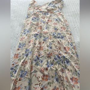 Long shein dress never worn still in good condition